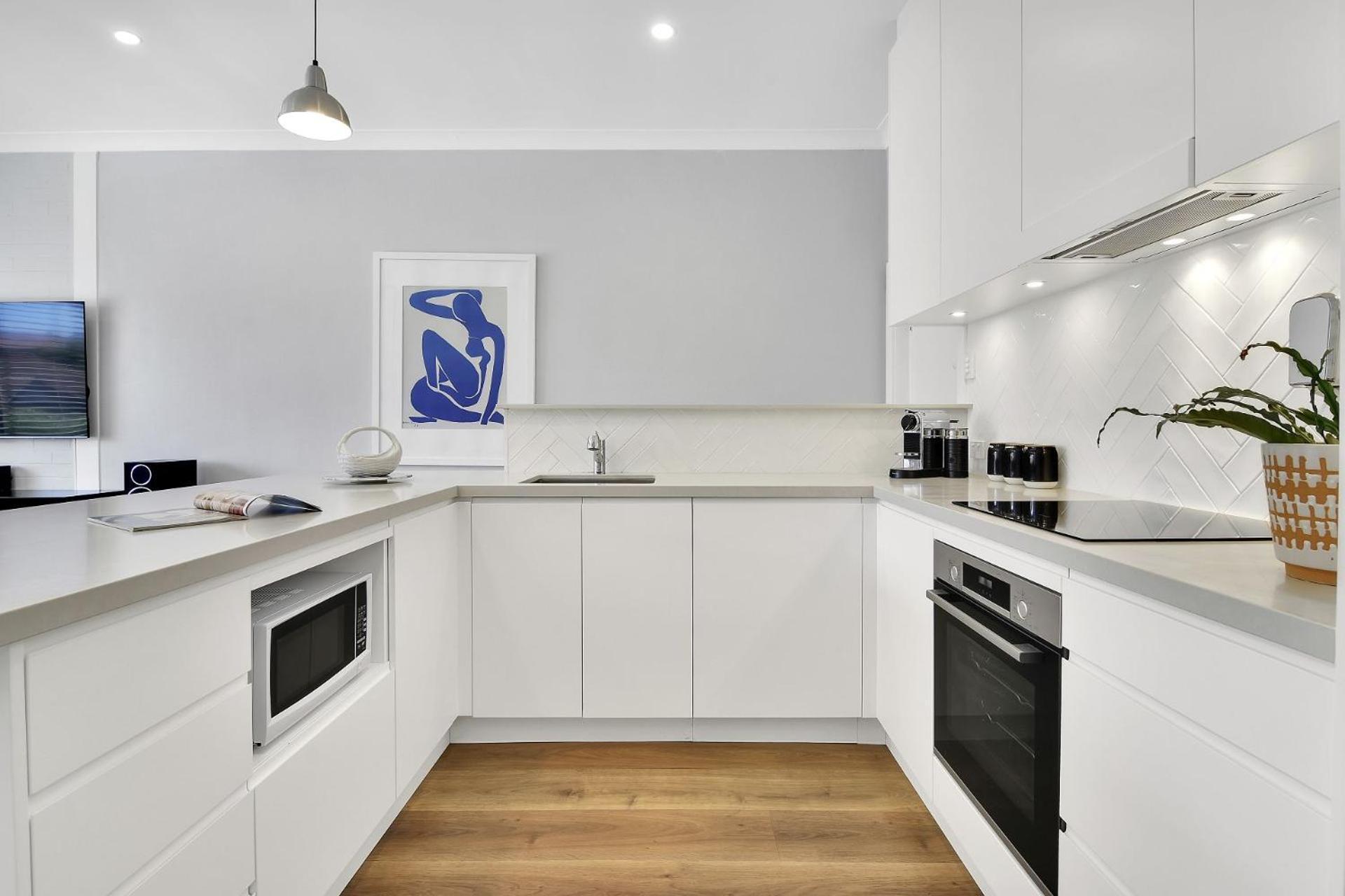 Stylish, Sunny & Spacious 2 Bedroom Apartment, Mosman Сідней Екстер'єр фото